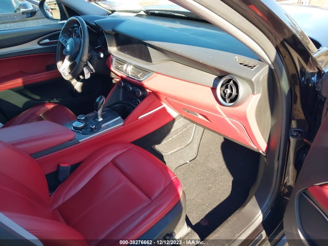 ZASPAKBN6K7C44639 Alfa Romeo Stelvio Ti Awd