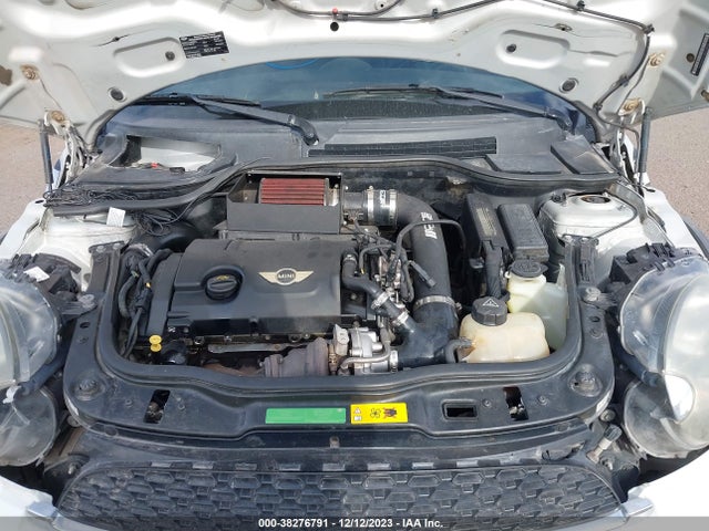 2011 MINI COOPER S CLUBMAN WMWZG3C53BTY35469 Photo 9