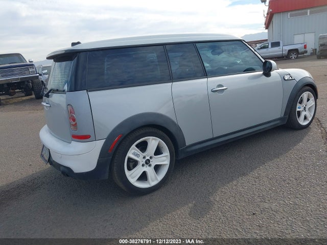 2011 MINI COOPER S CLUBMAN WMWZG3C53BTY35469 Photo 3