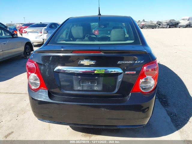 Chevrolet Sonic Ltz Auto 2014 1G1JE5SB6E4238588 Image 16