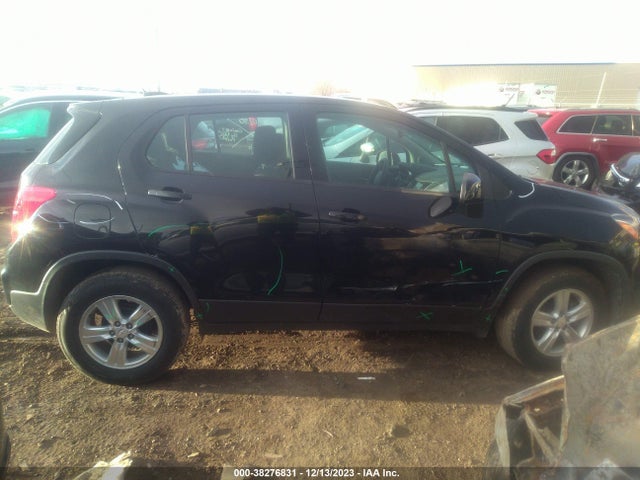 Chevrolet TRAX LS 2019 3GNCJKSB6KL270612 Image 13