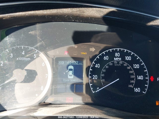2012 HYUNDAI GENESIS 3.8 VIN: KMHGC4DDXCU154654