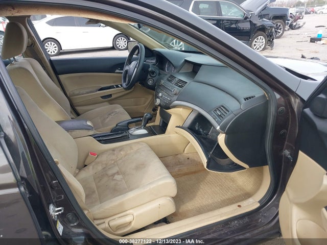 2011 HONDA ACCORD SDN 1HGCP2F39BA057463 Photo 4