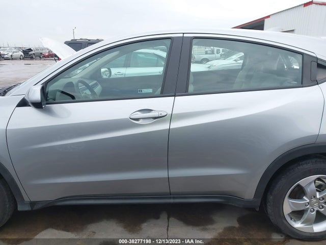 Honda HR-V LX 2019 3CZRU6H35KG701011 Image 14