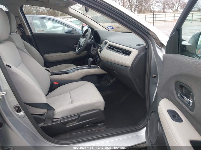 Honda HR-V LX 2019 3CZRU6H35KG701011 Image 5