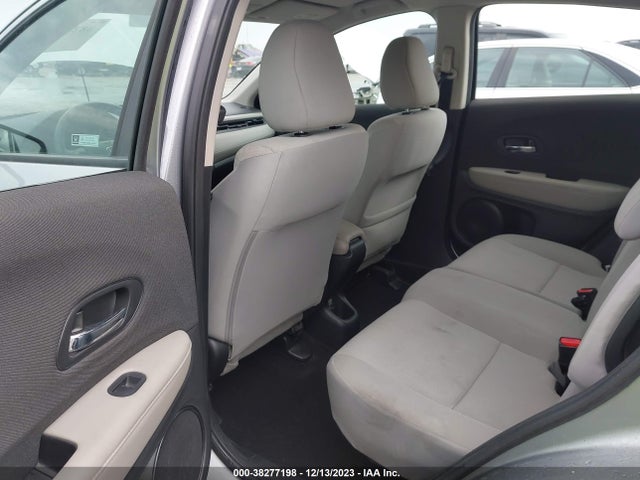 Honda HR-V LX 2019 3CZRU6H35KG701011 Image 8