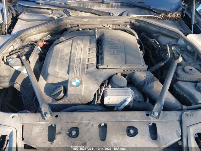 BMW 5 Series 535i Xdrive 2014 WBA5B3C52ED534008 Image 10