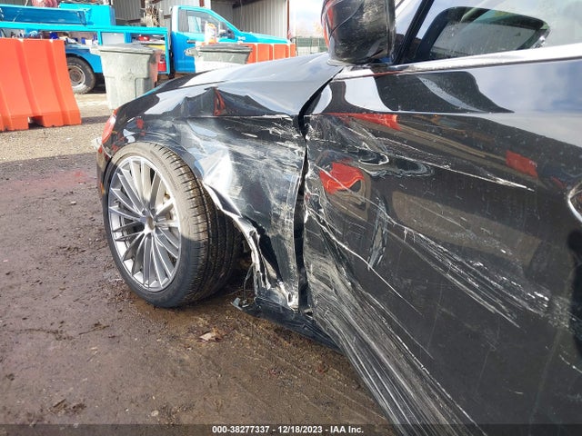 BMW 540i Xdrive 2019 WBAJE7C53KWW42411 Image 12