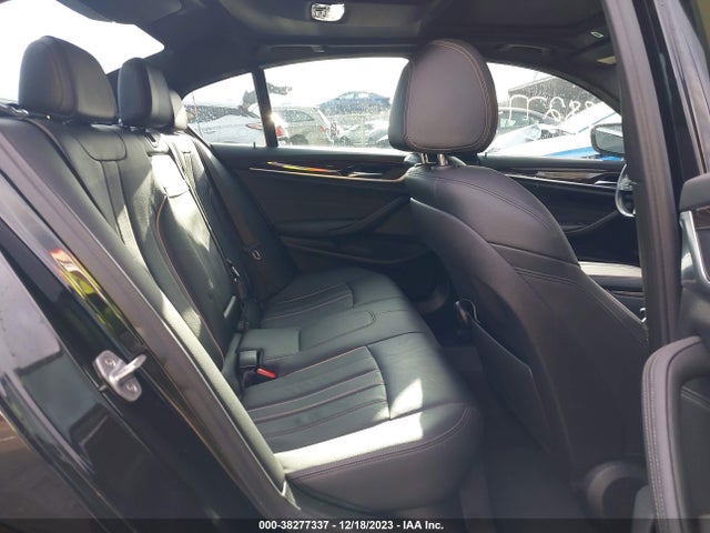BMW 540i Xdrive 2019 WBAJE7C53KWW42411 Image 8