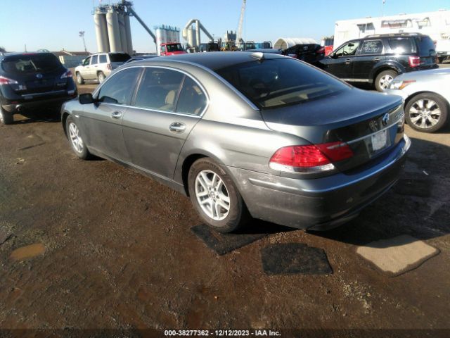 2007 BMW 7 SERIES WBAHN83577DT73482 Photo 2