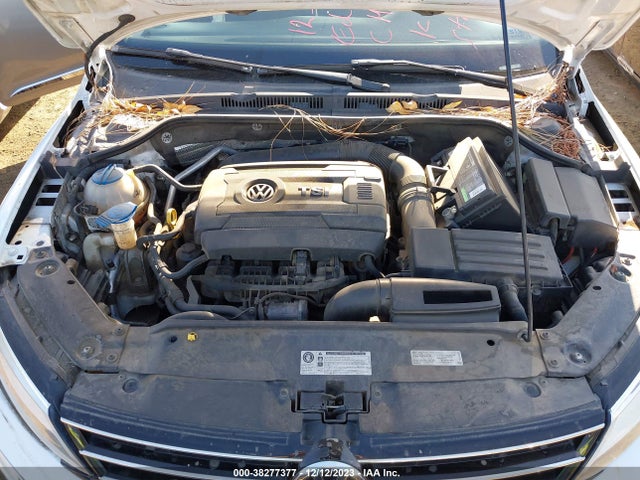 2015 VOLKSWAGEN JETTA 1.8T SE VIN: 3VWD17AJ7FM289394