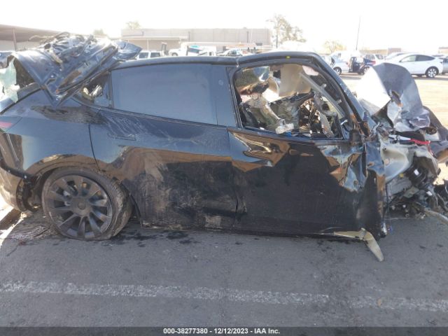 7SAYGAEEXPF928633 Tesla Model Y Long Range