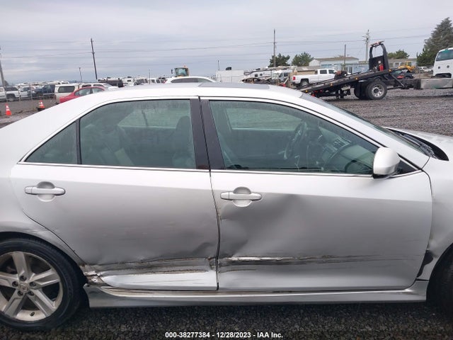 2012 TOYOTA CAMRY SE VIN: 4T1BF1FK2CU135981