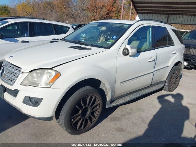38277543 :رقم المزاد ، 4JGBB86E69A508495 vin ، 2009 Mercedes-benz M-class 3.5l مزاد بيع