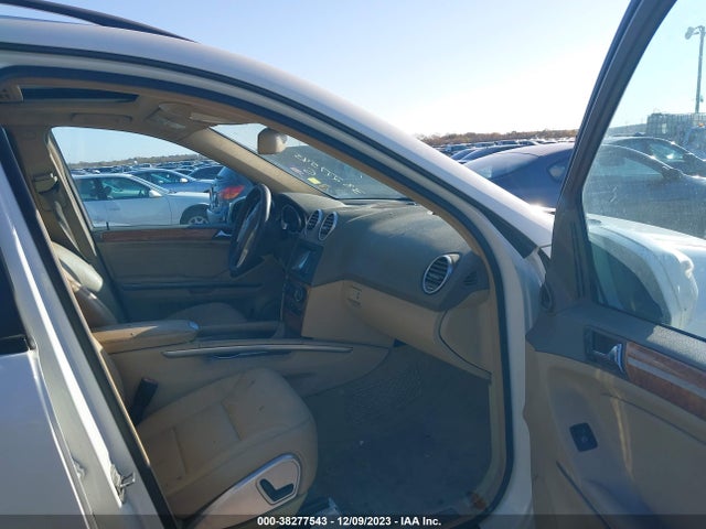 38277543 :رقم المزاد ، 4JGBB86E69A508495 vin ، 2009 Mercedes-benz M-class 3.5l مزاد بيع