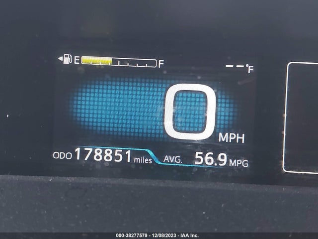 Toyota Prius Three 2016 JTDKARFUXG3514306 Image 16