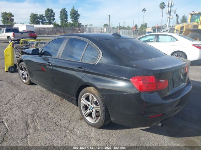2015 BMW 3 SERIES WBA3B1G55FNT04089 Photo 2
