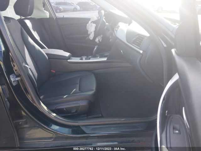 2015 BMW 3 SERIES WBA3B1G55FNT04089 Photo 4