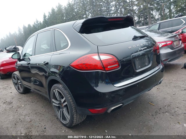2014 PORSCHE CAYENNE WP1AA2A25ELA91557 Photo 2