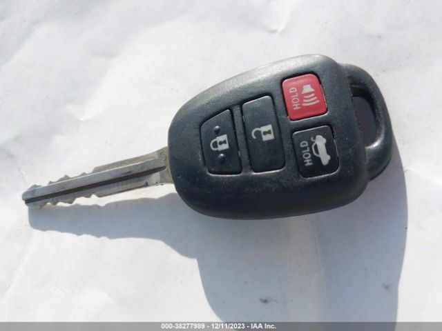 JF1ZNAA1XF9713259 Scion Fr-s Base M6