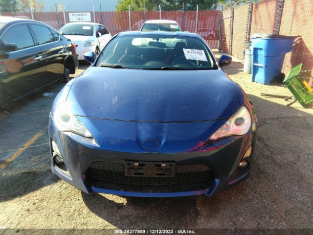 JF1ZNAA1XF9713259 Scion Fr-s Base M6
