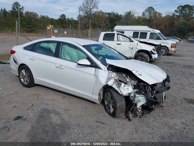 2015 HYUNDAI SONATA 2.4L SE VIN: 5NPE24AF5FH184616
