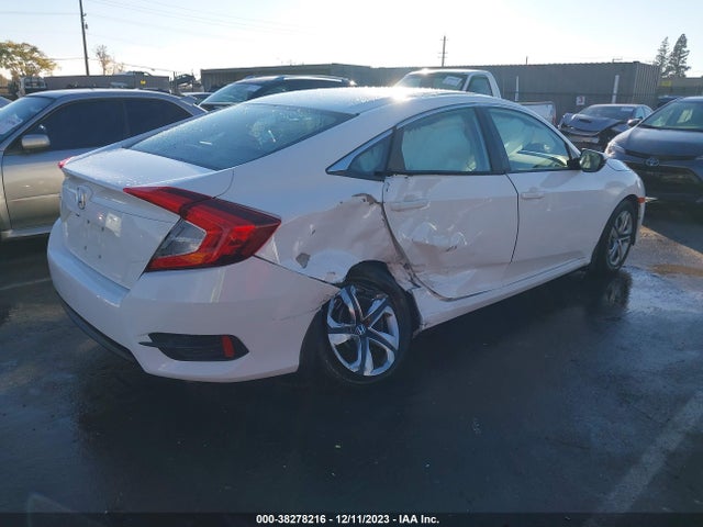 Honda Civic Lx 2018 2HGFC2F55JH532357 Image 4