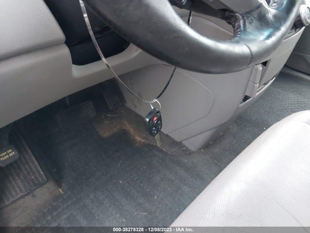 2012 HONDA ODYSSEY EX-L VIN: 5FNRL5H66CB079202