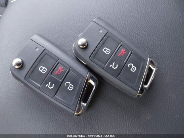 2023 VOLKSWAGEN TIGUAN 3VVFB7AX7PM119634 Photo 10