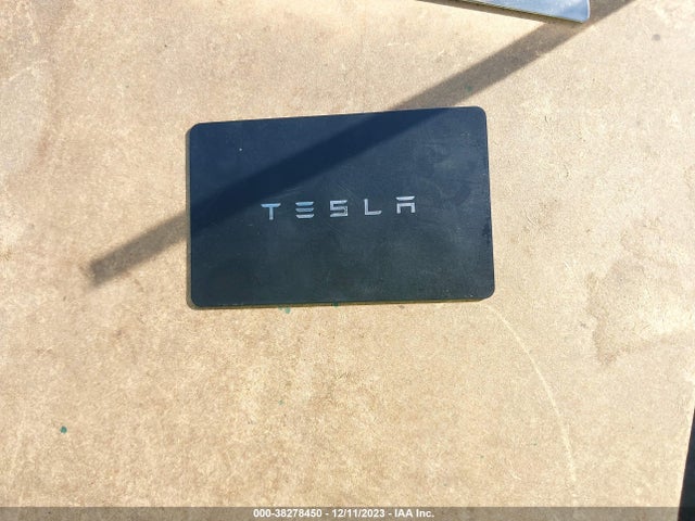 2023 TESLA MODEL Y 7SAYGDEE8PF877943 Photo 10