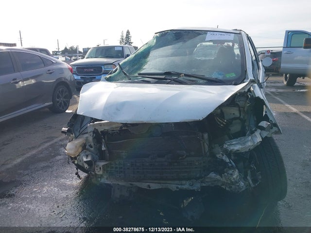 2010 HONDA FIT SPORT VIN: JHMGE8H62AS018933