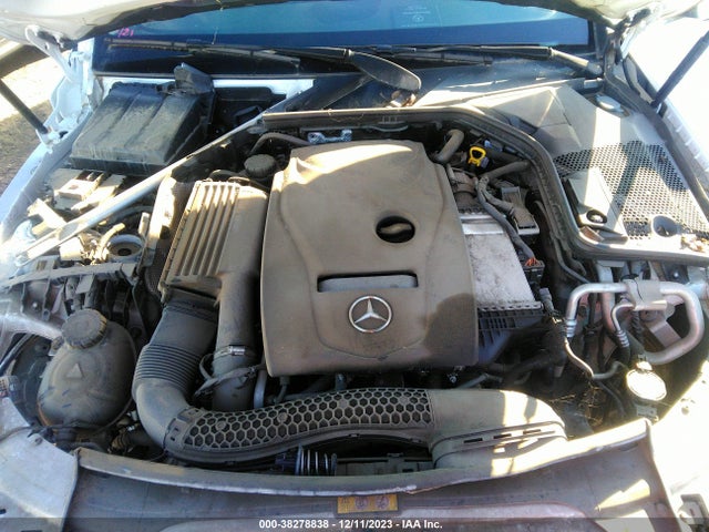 55SWF4JB8GU176692 Mercedes-Benz C 300 Luxury/sport