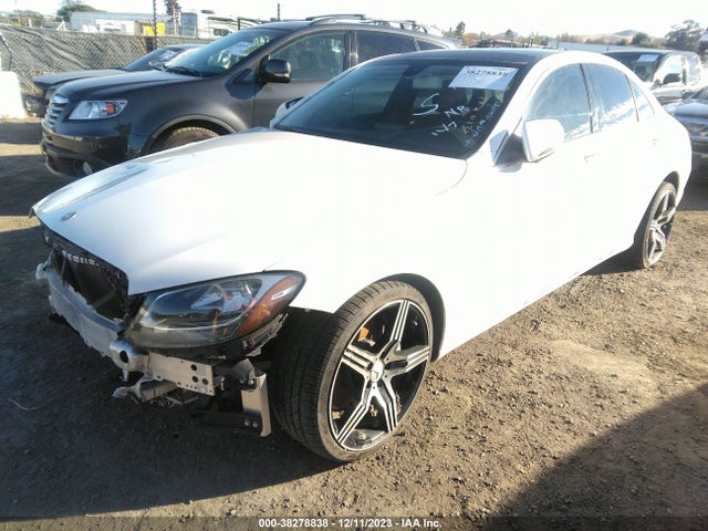 55SWF4JB8GU176692 Mercedes-Benz C 300 Luxury/sport