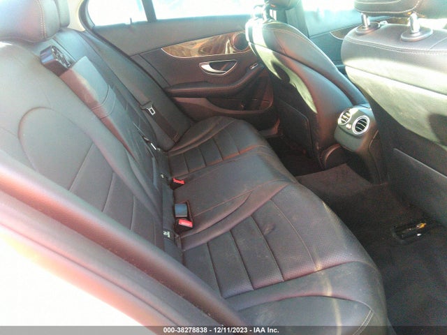 55SWF4JB8GU176692 Mercedes-Benz C 300 Luxury/sport