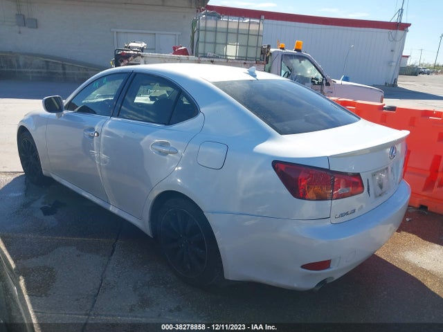 2007 LEXUS IS 250 VIN: JTHCK262772012509