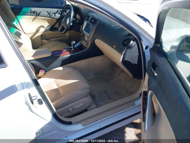 2007 LEXUS IS 250 VIN: JTHCK262772012509