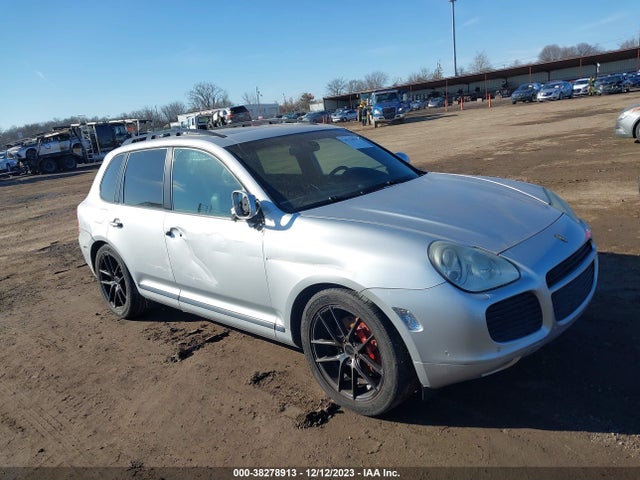 2005 PORSCHE CAYENNE WP1AC29P75LA91926 Photo 0