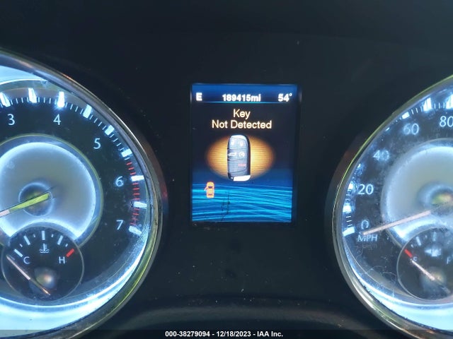 2012 CHRYSLER 300 300C LUXURY SERIES VIN: 2C3CCAPT2CH312805