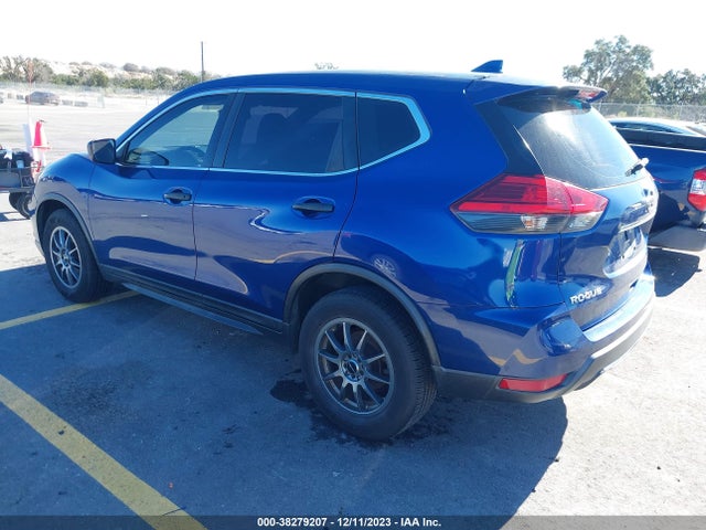 2017 NISSAN ROGUE S VIN: KNMAT2MV2HP568654