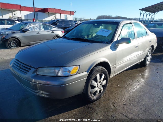 1998 TOYOTA CAMRY LE V6 VIN: 4T1BF22K6WU070889