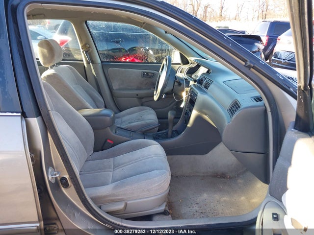 1998 TOYOTA CAMRY LE V6 VIN: 4T1BF22K6WU070889