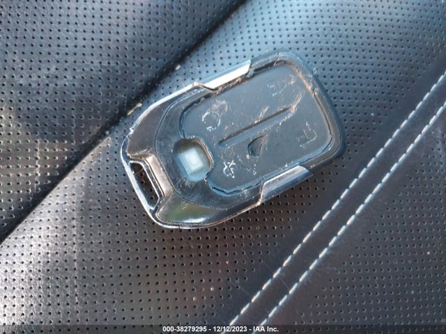 GMC Acadia Denali 2017 1GKKNPLS7HZ135424 Image 11