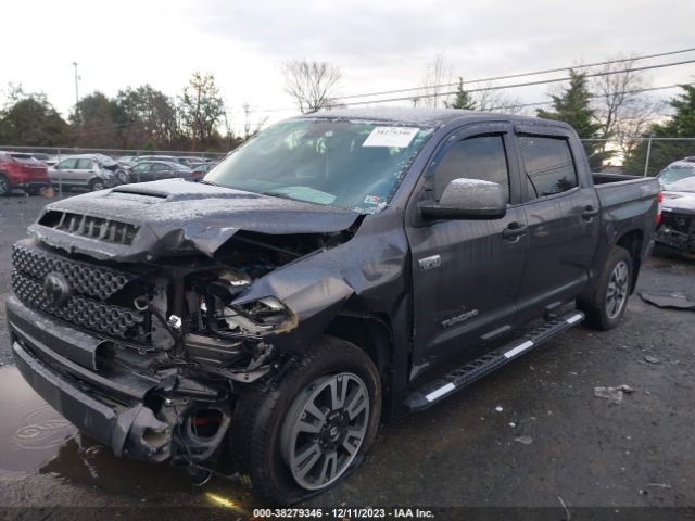 2018 TOYOTA TUNDRA 4WD 5TFDY5F12JX729164 Photo 1
