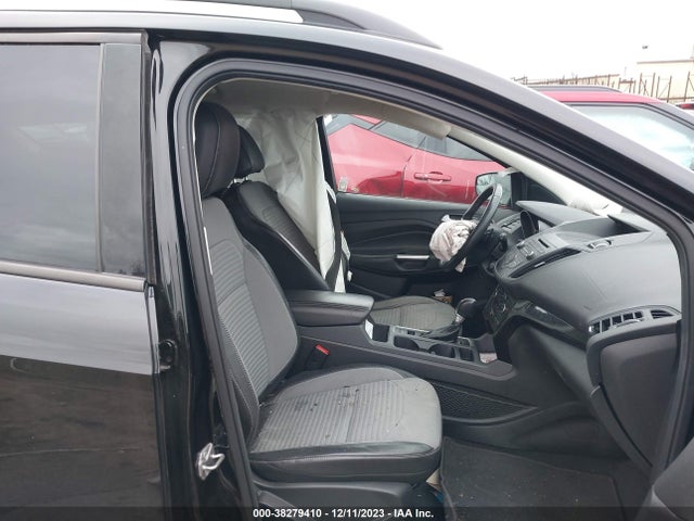 2017 FORD ESCAPE SE VIN: 1FMCU0GD0HUE87582