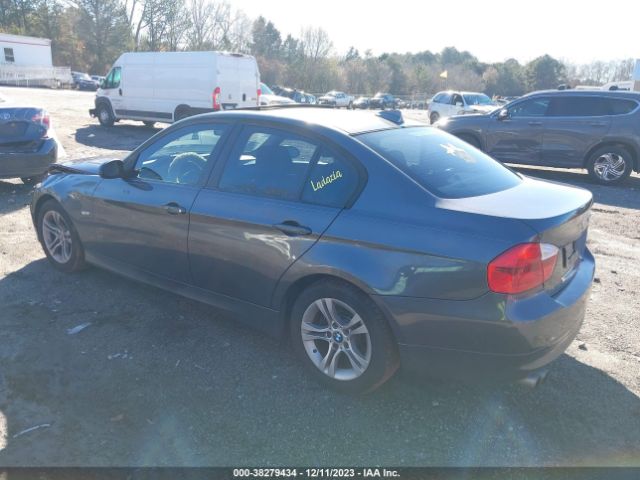 2008 BMW 3 SERIES WBAVC73548KP38782 Photo 2