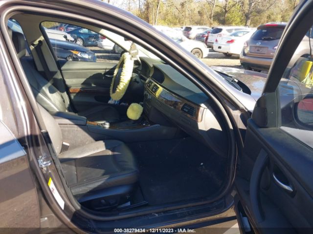 2008 BMW 3 SERIES WBAVC73548KP38782 Photo 4