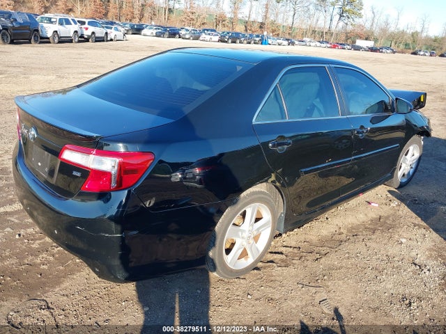 2014 TOYOTA CAMRY SE VIN: 4T1BF1FK7EU379208
