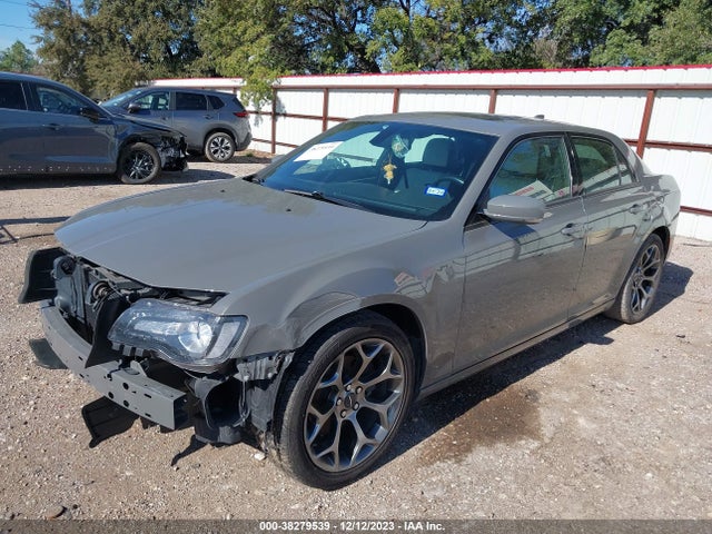 2C3CCABG3JH137245 Chrysler 300 300s