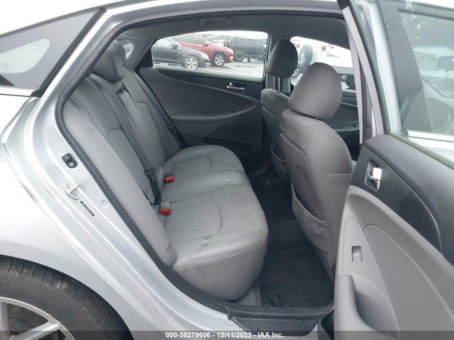 2011 HYUNDAI SONATA SE 2.0T VIN: 5NPEC4AB4BH215620