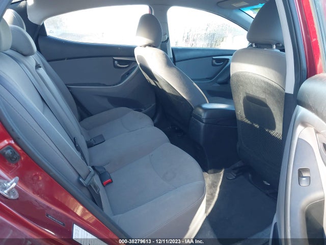 2016 HYUNDAI ELANTRA SE VIN: 5NPDH4AE0GH704014